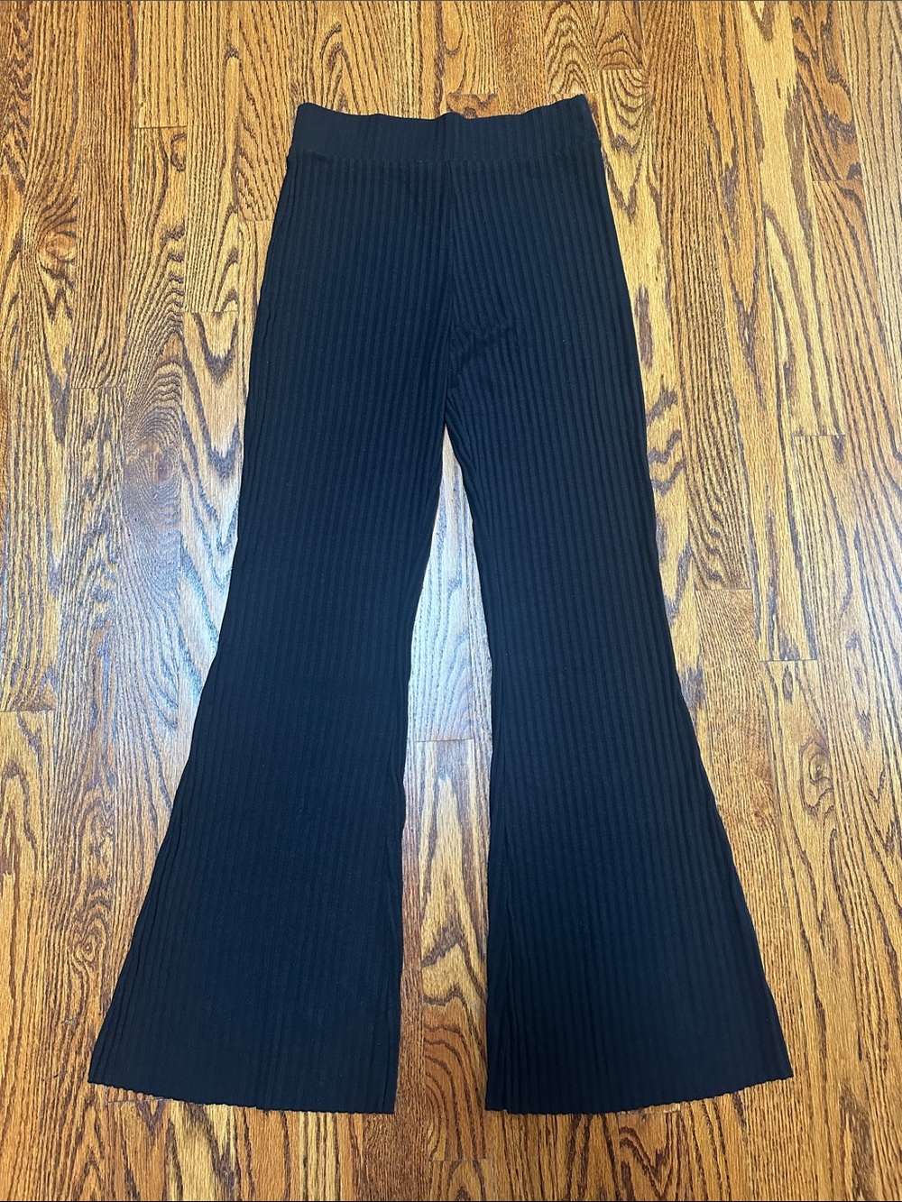 H&M Ribbed Knit Flared Pants - Black